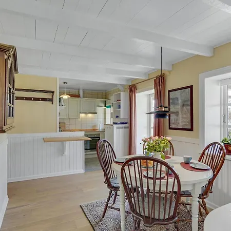 2 Bedroom In Skarup Fyn Apartament *