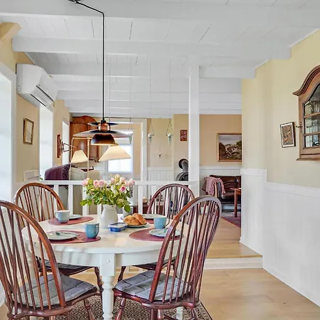 2 Bedroom In Skarup Fyn * Oure