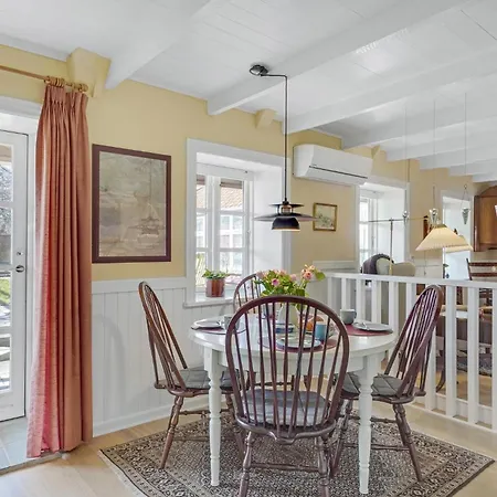 Apartament 2 Bedroom In Skarup Fyn