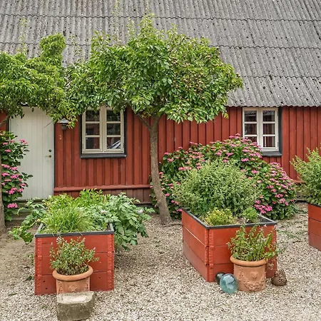 2 Bedroom In Skarup Fyn Apartamento Oure