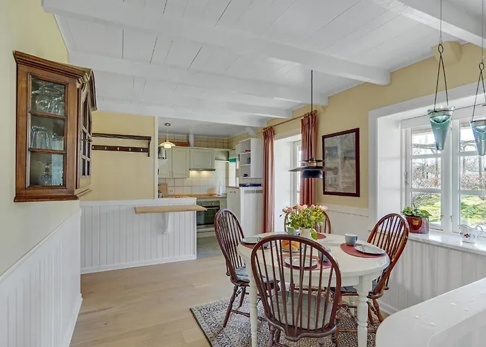 2 Bedroom In Skarup Fyn Apartment *