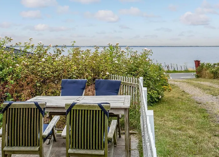 2 Bedroom In Skarup Fyn Apartment