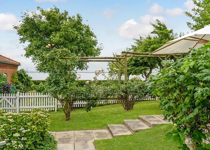 2 Bedroom In Skarup Fyn Apartment