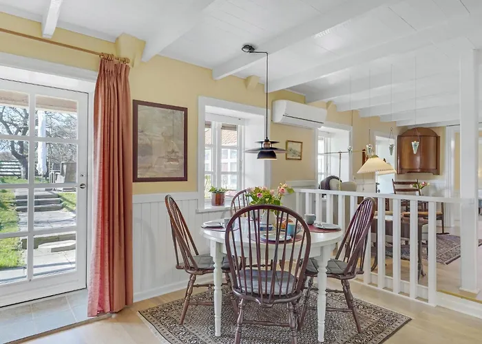 Apartment 2 Bedroom In Skarup Fyn