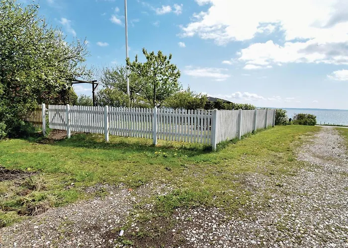 2 Bedroom In Skarup Fyn Apartment *