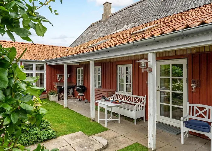 2 Bedroom In Skarup Fyn * Skarupore